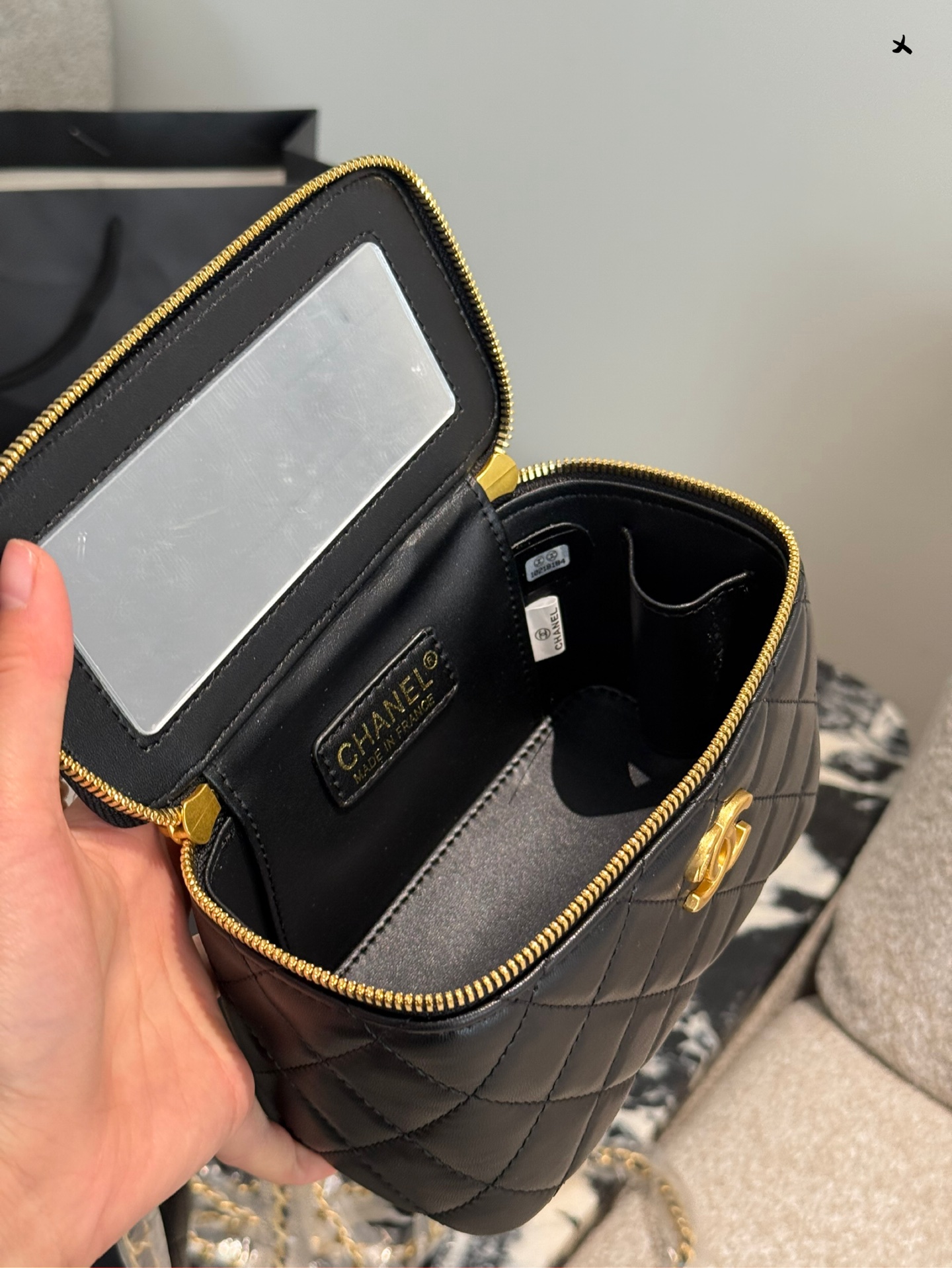 Chanel Handbag 047 DB061 19cm