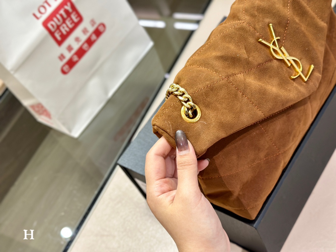 YSL Loulou puffer 4752 DB551 28cm