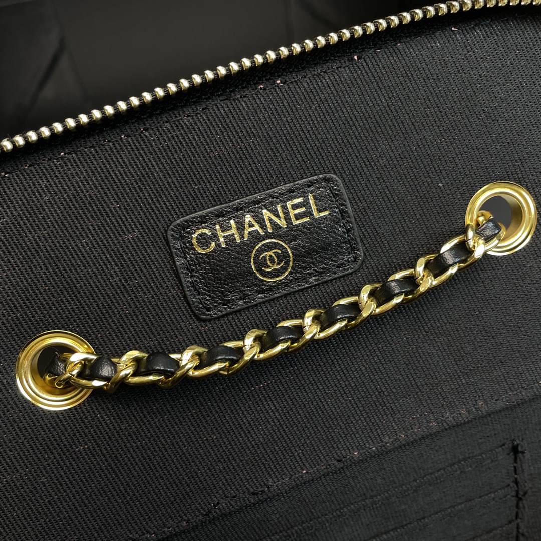 chanel8105PYD061
