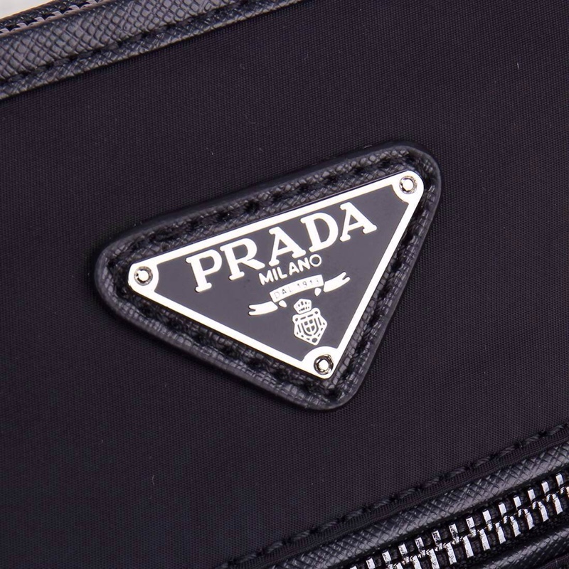 Prada0819HMF011  26*28*1 cm