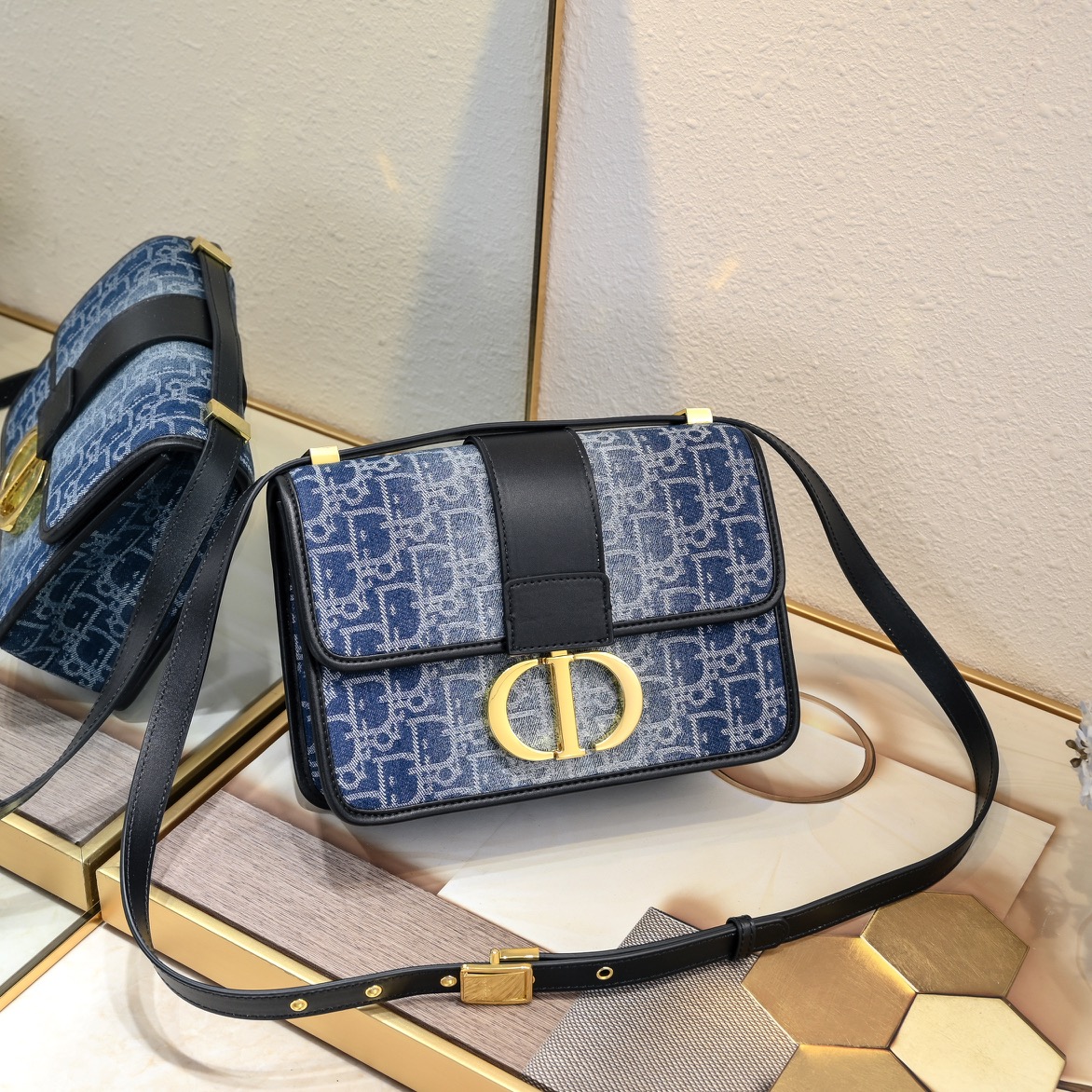 Dior 30 Montaigne Bag 1001 LM581 24cm