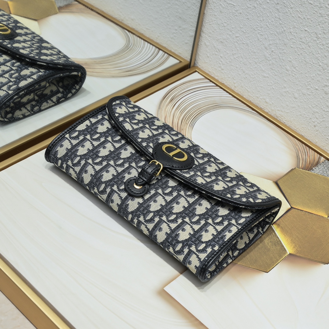 Dior Bobby East-West Bag 7705 XB061 21.5cm