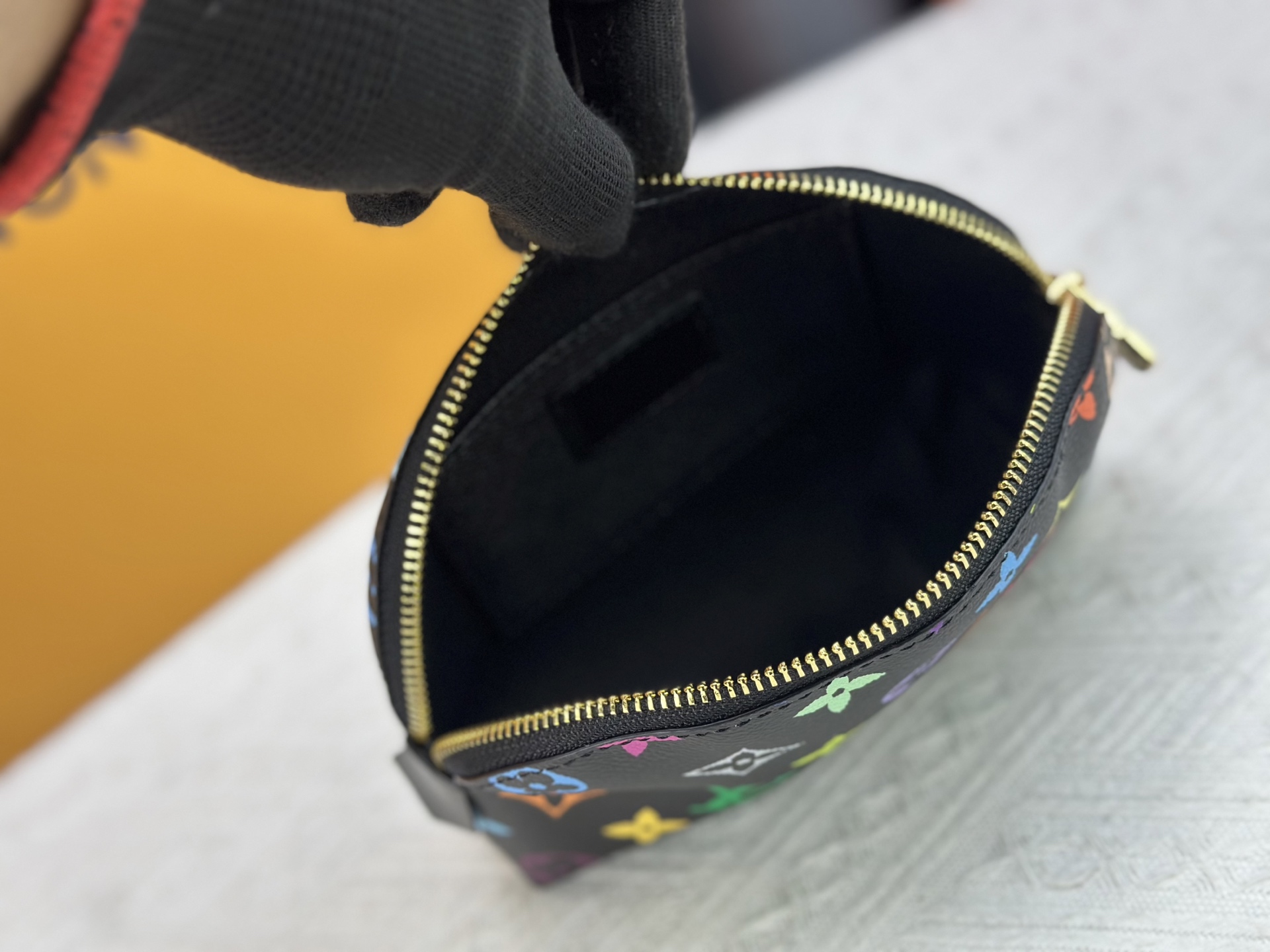 Louis Vuitton Cosmetic bag M47515