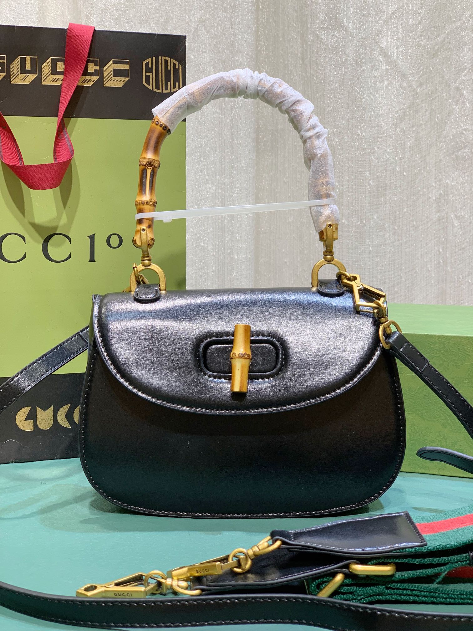 Gucci Bamboo 1947 medium top handle bag 675797 21cm