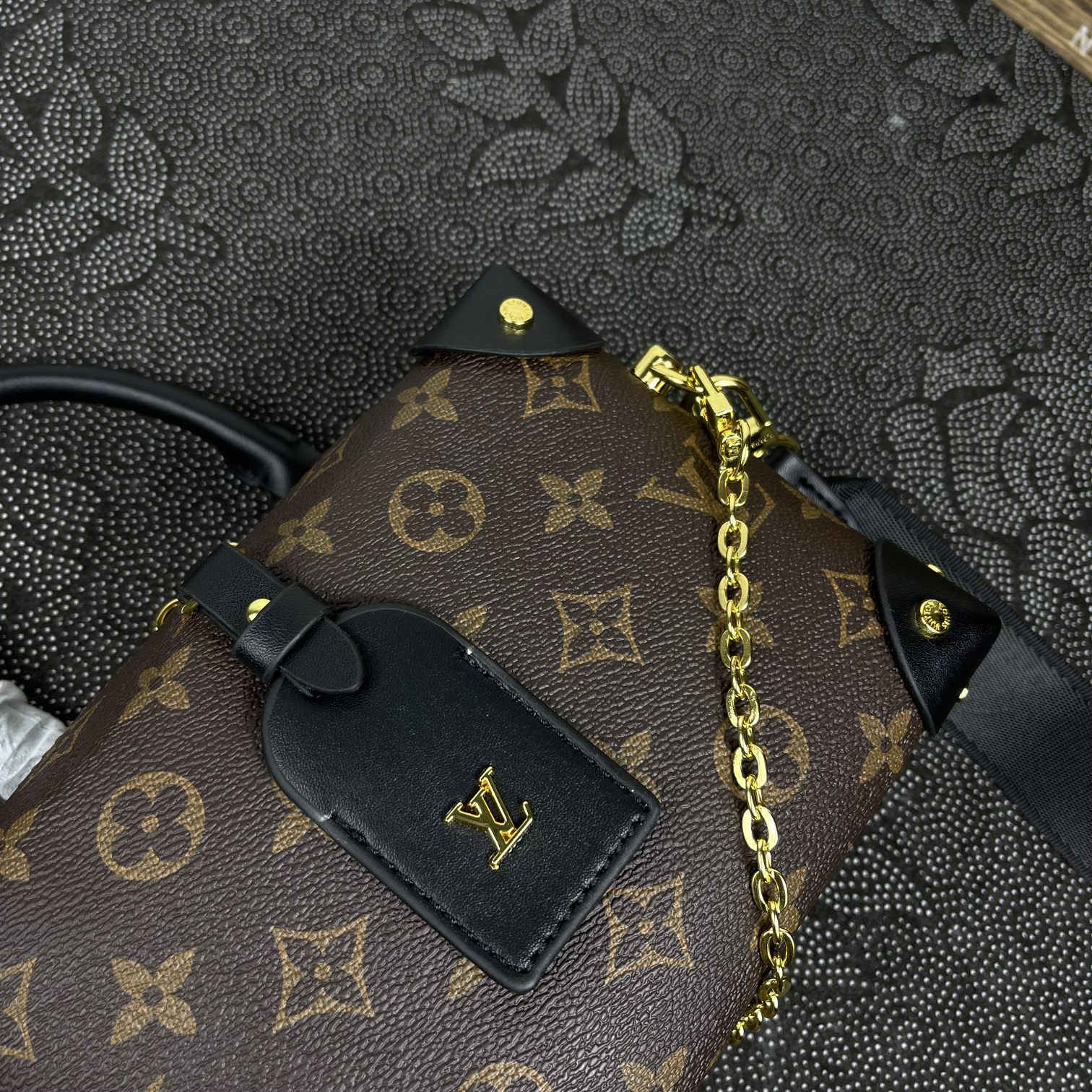 LV Petite Malle Souple M45571 MQ081 20cm