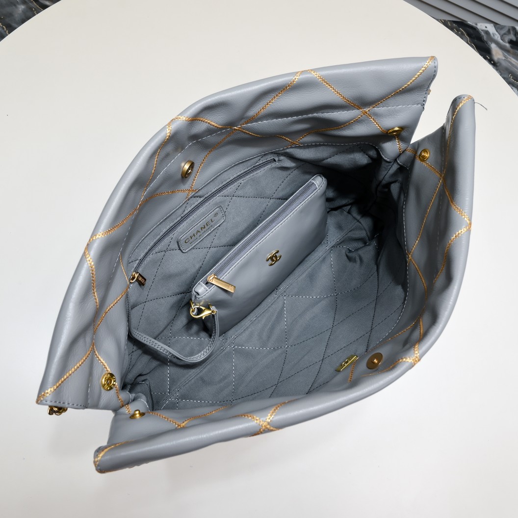 Chanel 22 Bag Pearl Bag Golden Thread Large Shoulder Bag Handbag