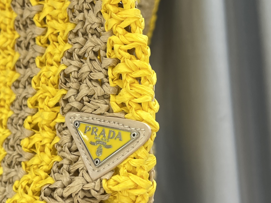 Prada 392 Yellow LM051 40cm