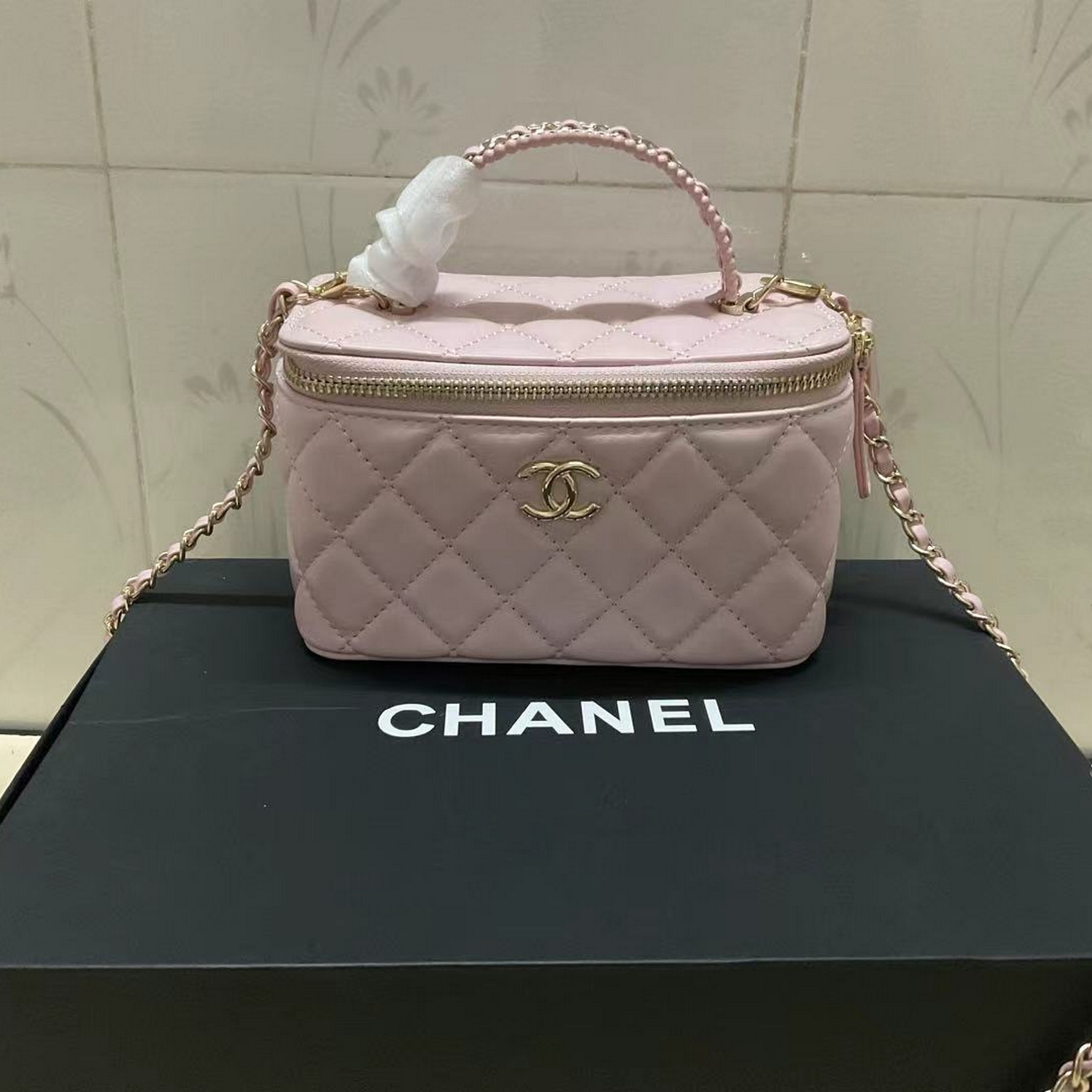 Chanel Cosmetic bag 787