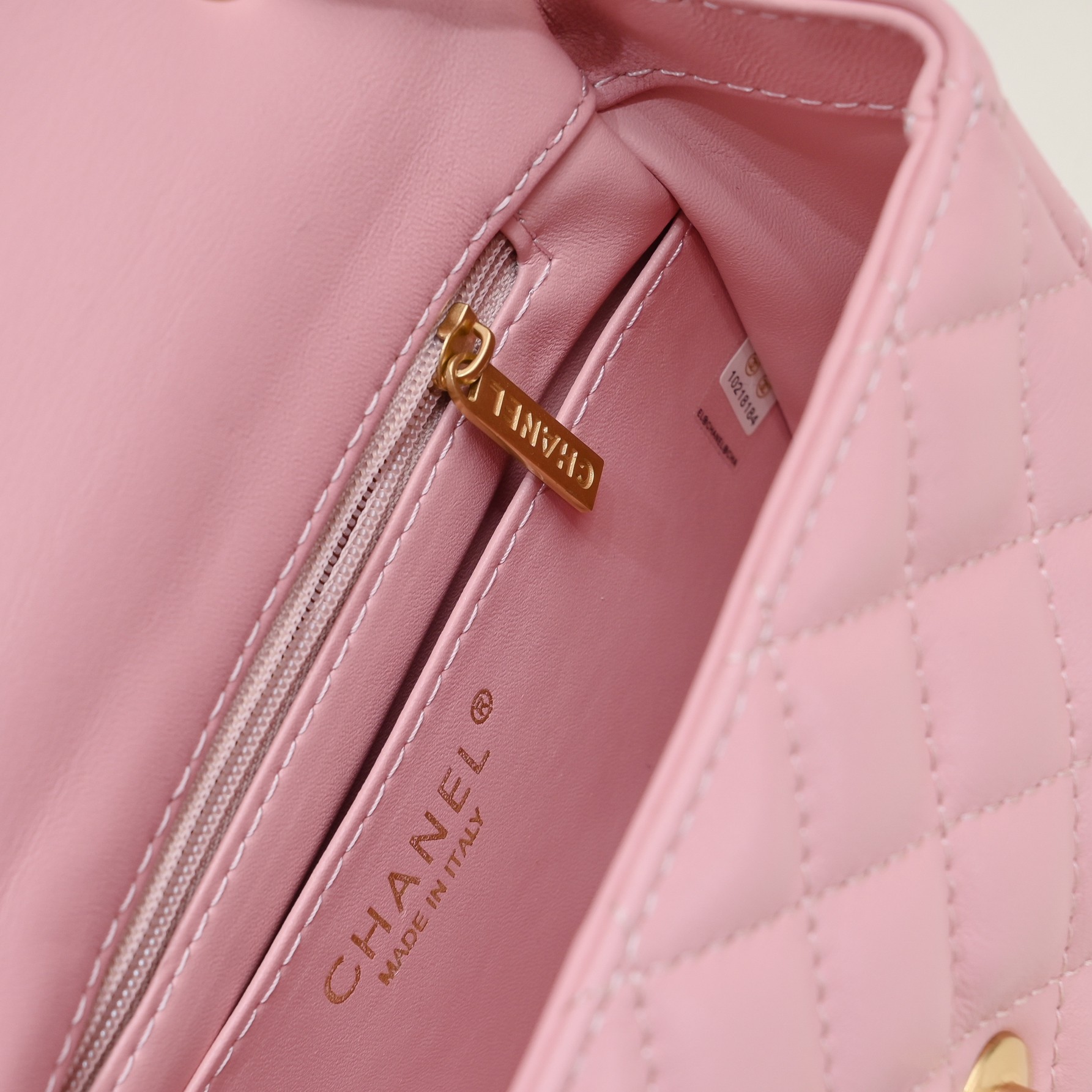 Chanel Cross Body Metal Ball Chain Shoulder Bag Handbag