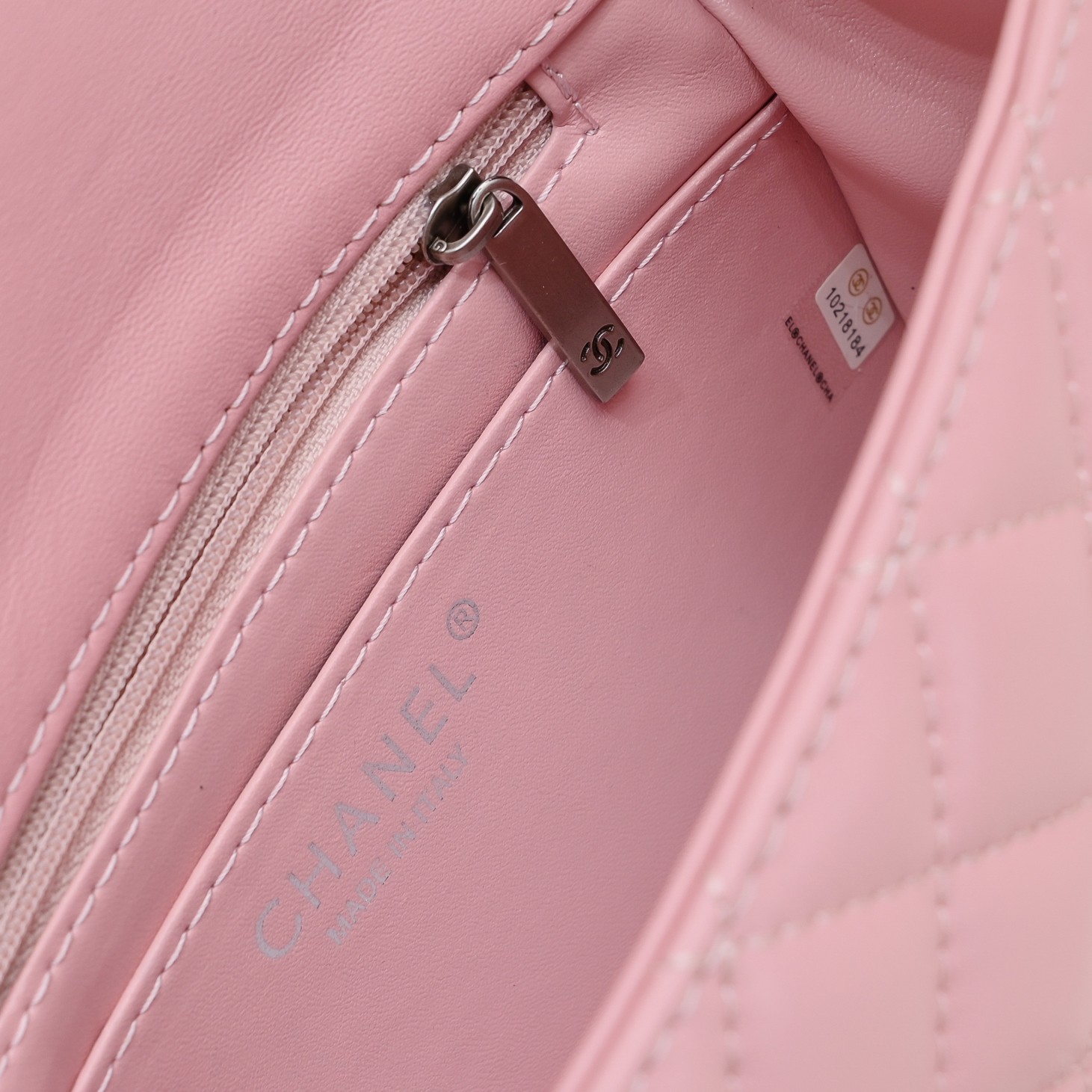 Chanel Cross Body Metal Ball Chain Shoulder Bag Handbag