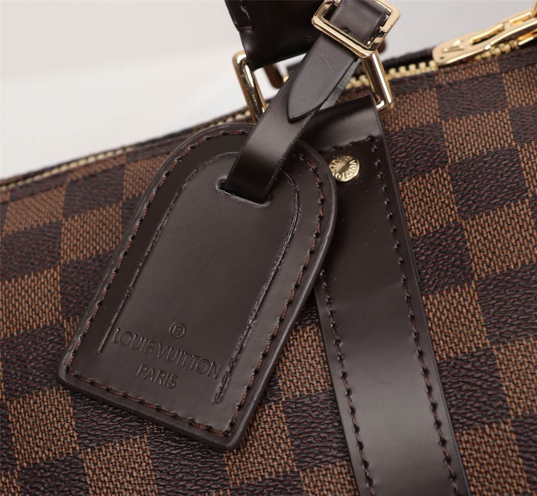 LV Keepall Bandoulière Bag