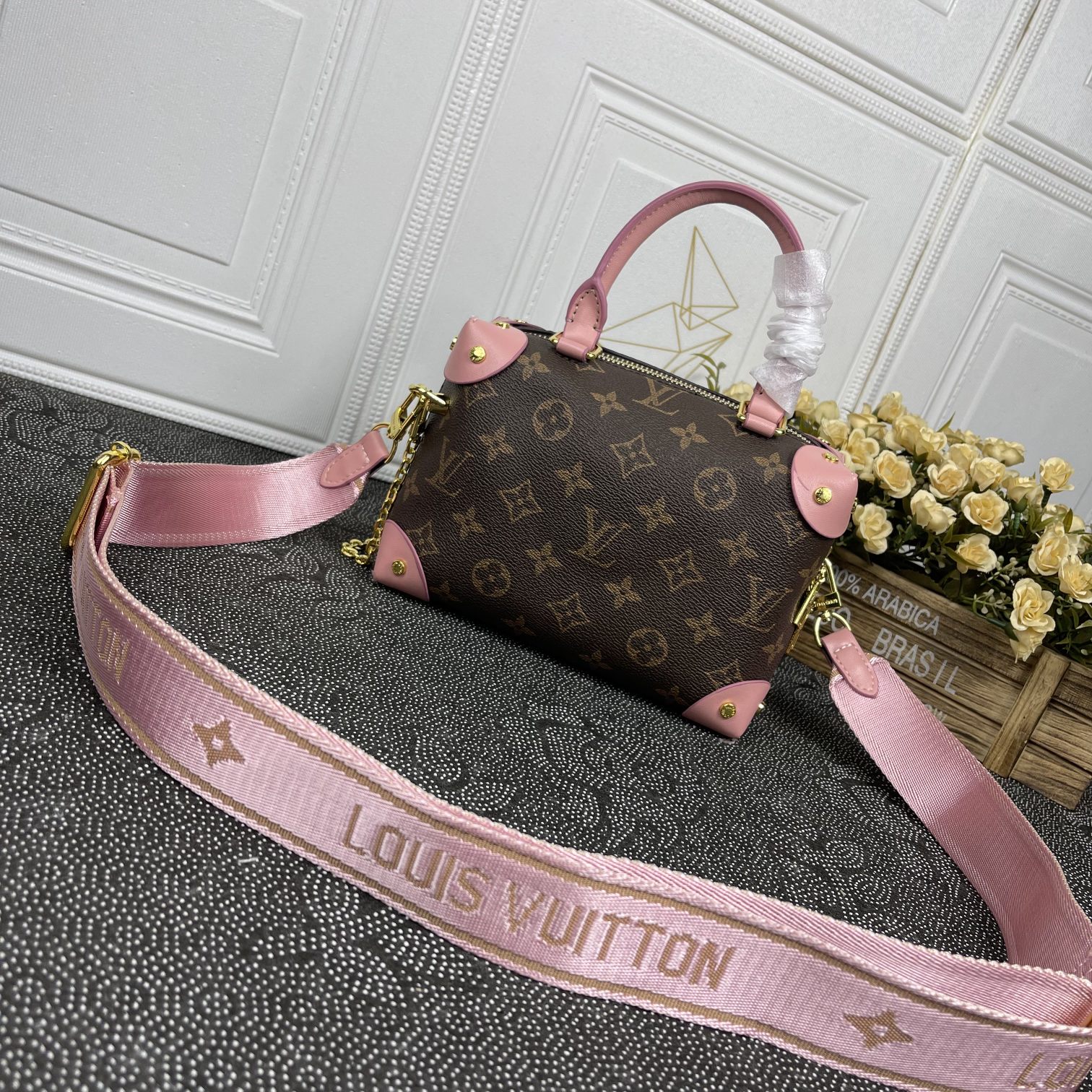LV Petite Malle Souple M56319 MQ081 20cm