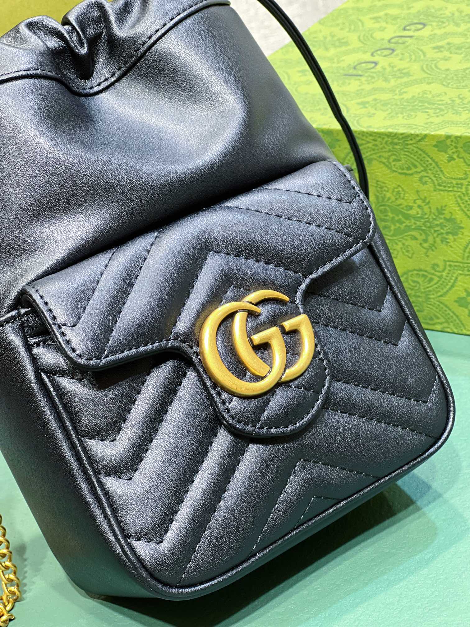 Gucci Marmont Mini Bucket Bag 746433
