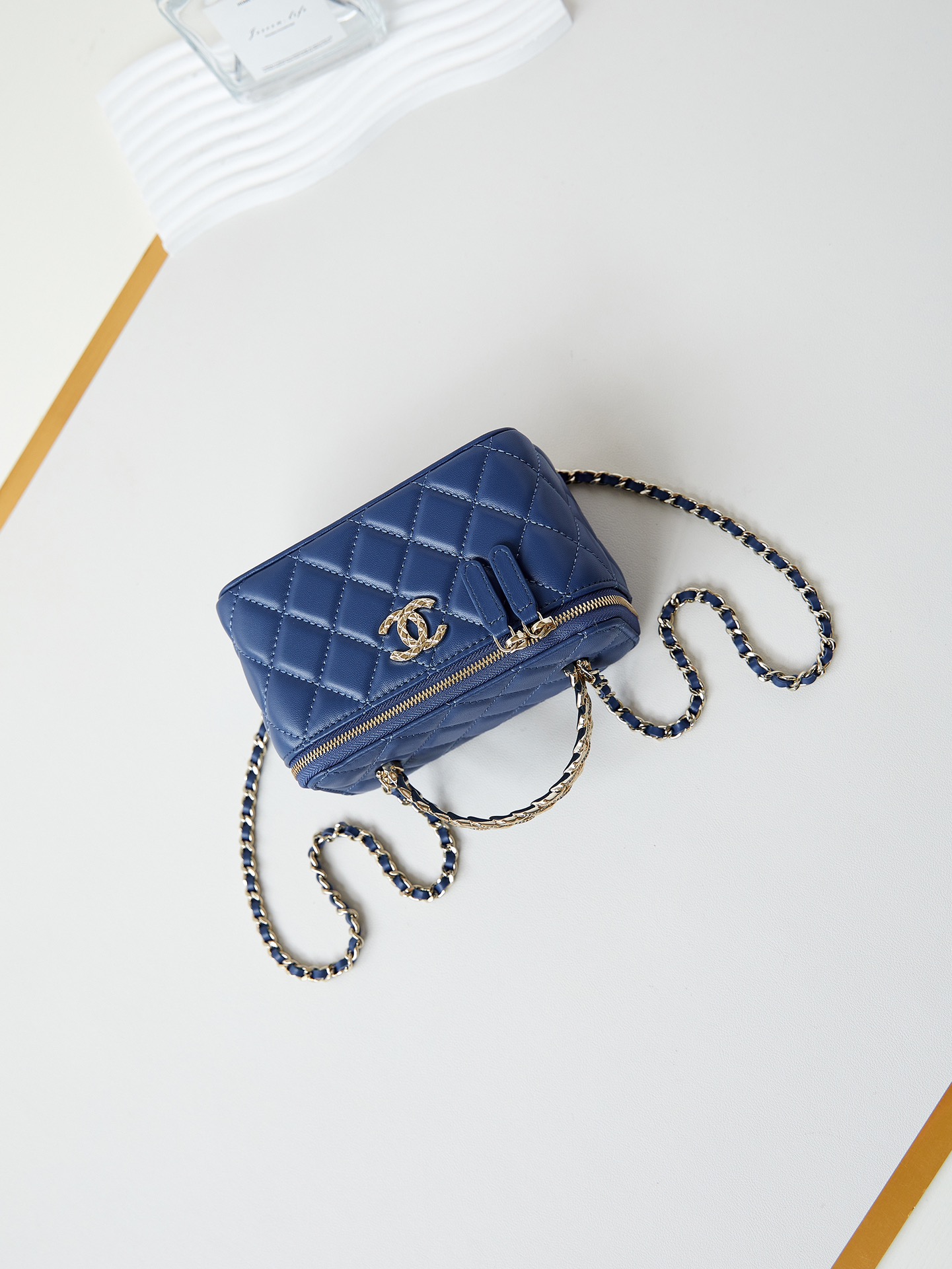 Chanel 10A Handbag Shoulder Bag Top Mirror Quality Version chanel AP5152