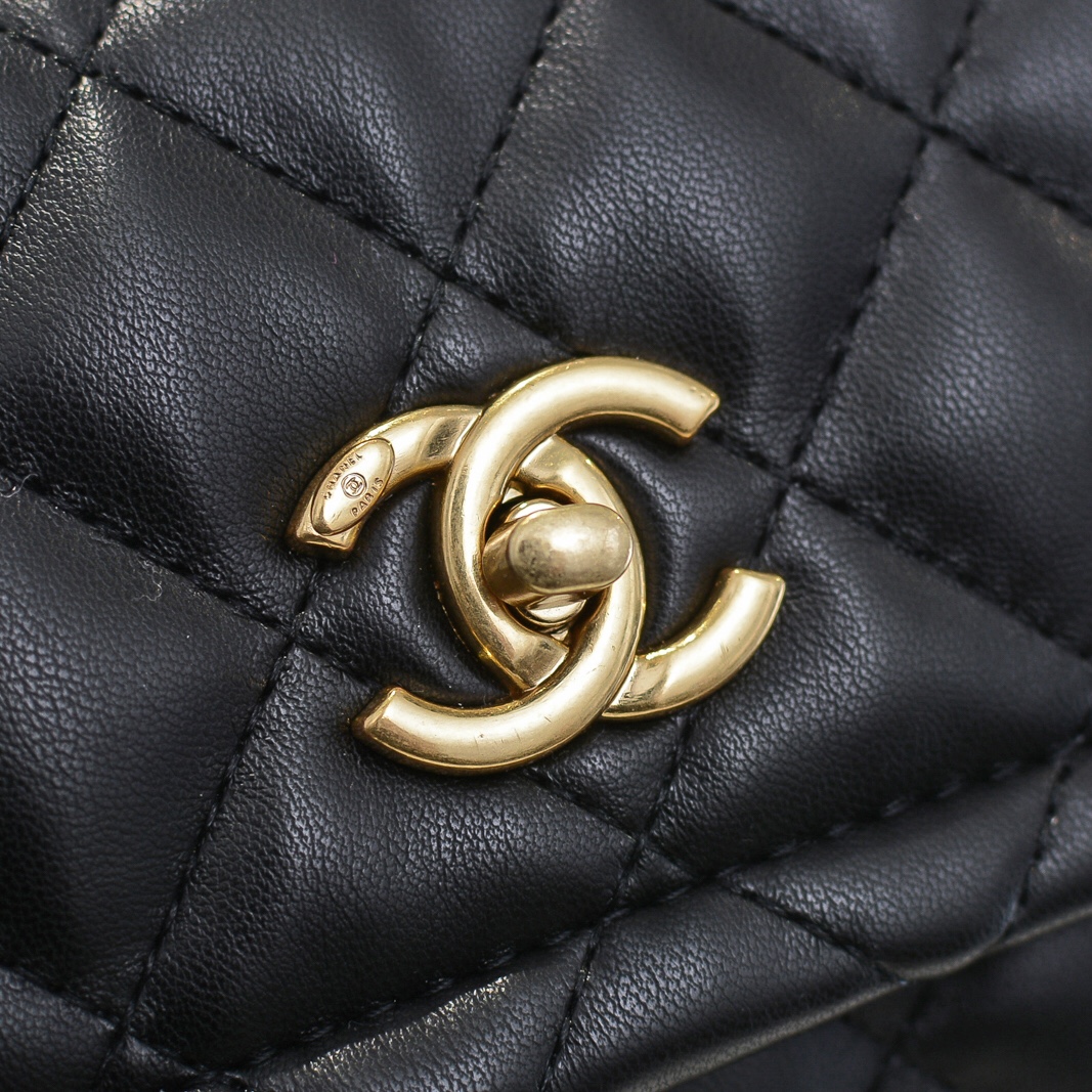 Chanel CF Shoulder Bag Handbag
