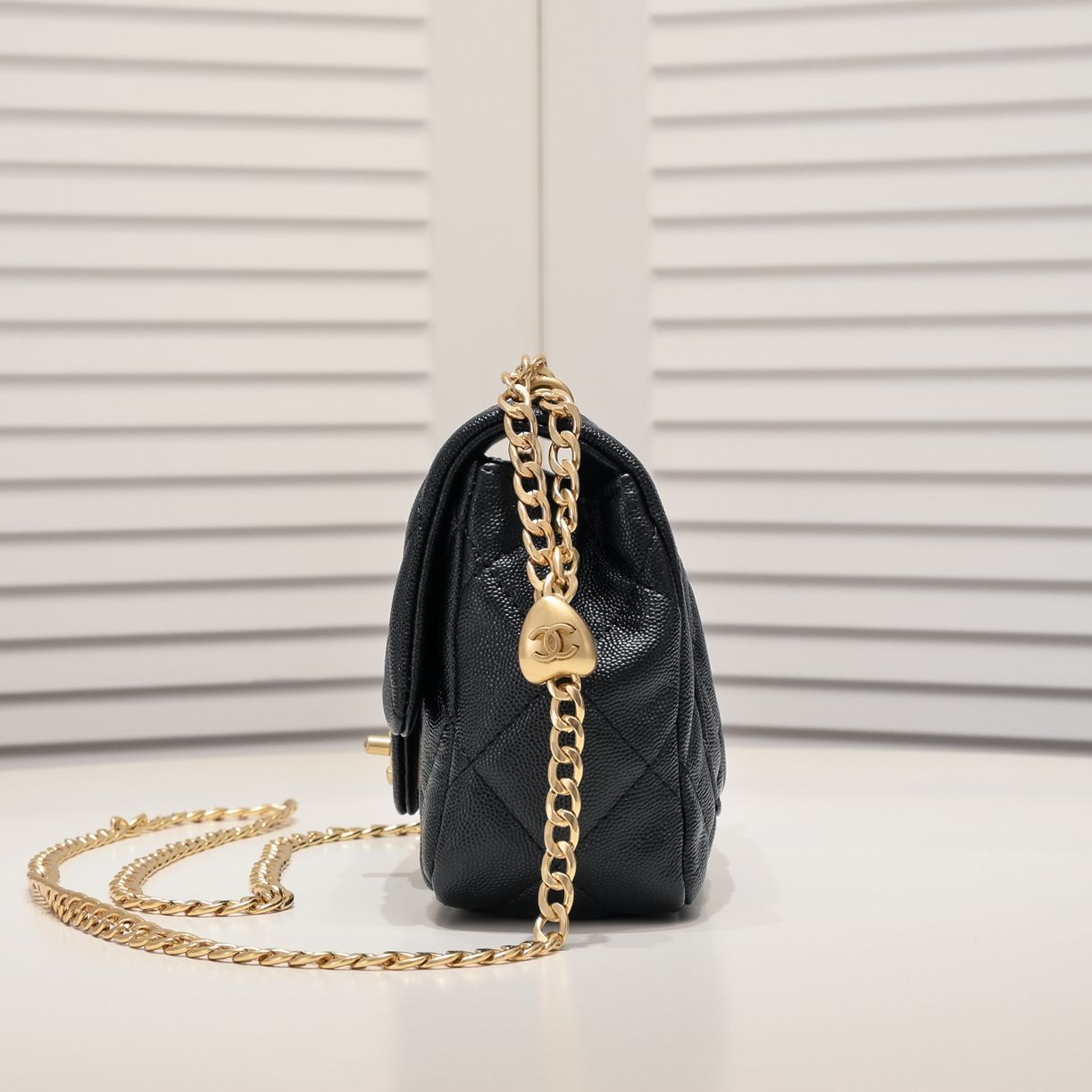 Chanel 23P Peach Hardware Shoulder Bag Handbag