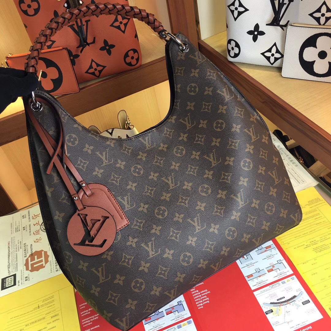 Louis Vuitton CARMEL 40cm