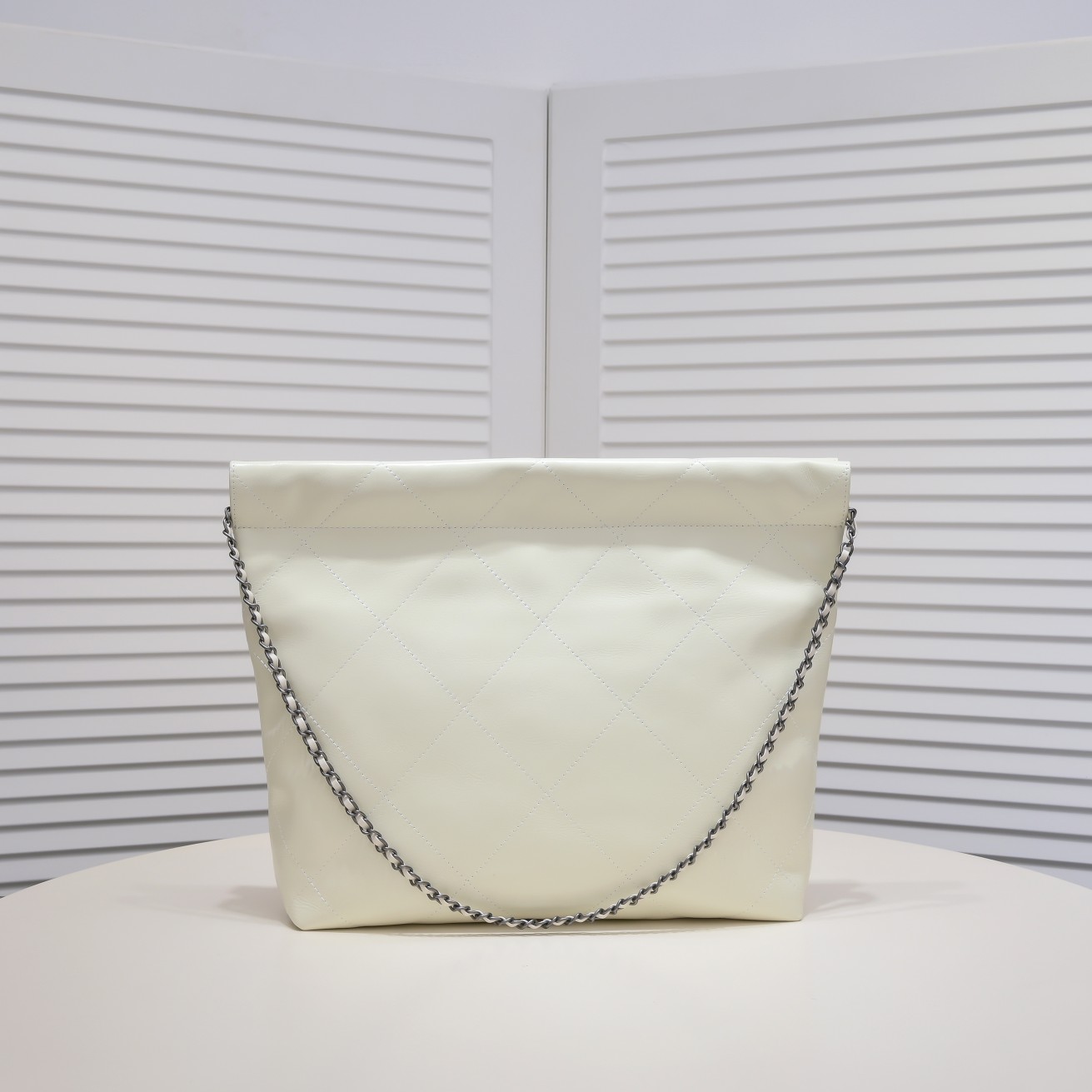 Chanel 22 Bag Pearl Bag Shoulder Bag Handbag