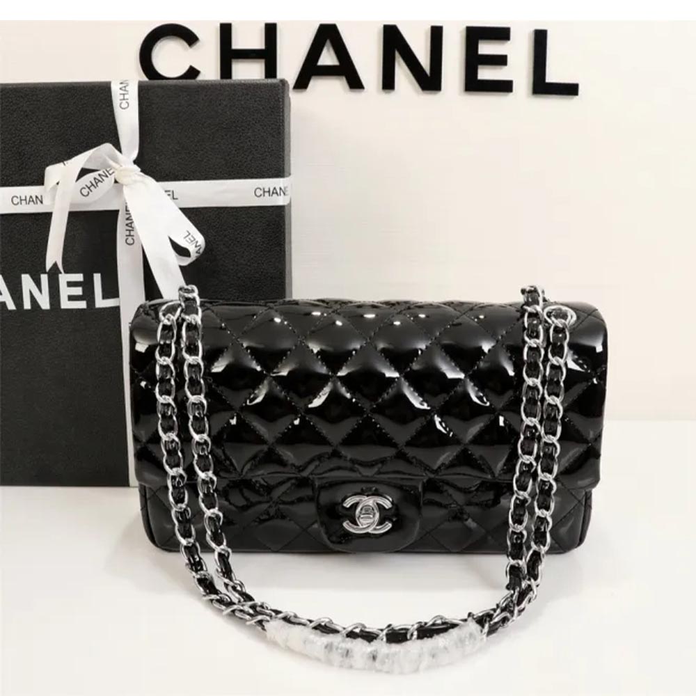 chanel1112PYD091 Shiny leather 25.5*15*7.5 cm