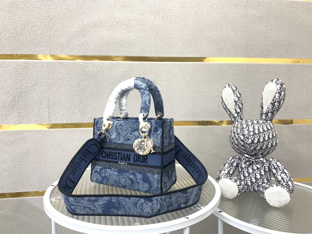 10A + top quality Dior Medium Lady D-Lite Bag 9920 DD003 24cm
