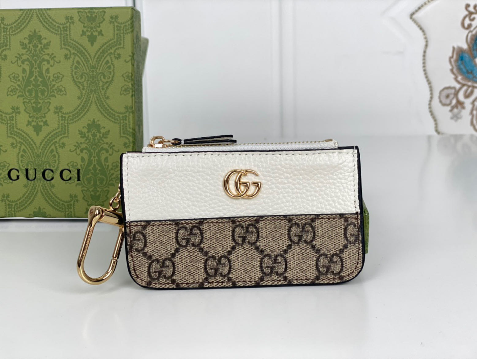 Gucci Zipper Card holder 701070 LM06 12.5cm