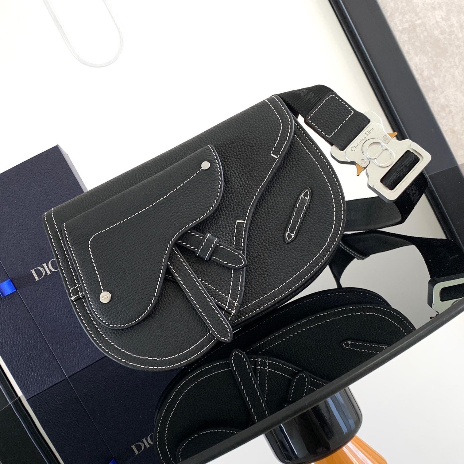 DIOR Saddle Men Clutch bag Mirror Embroidery Crossbody Bag 10A(Replica)