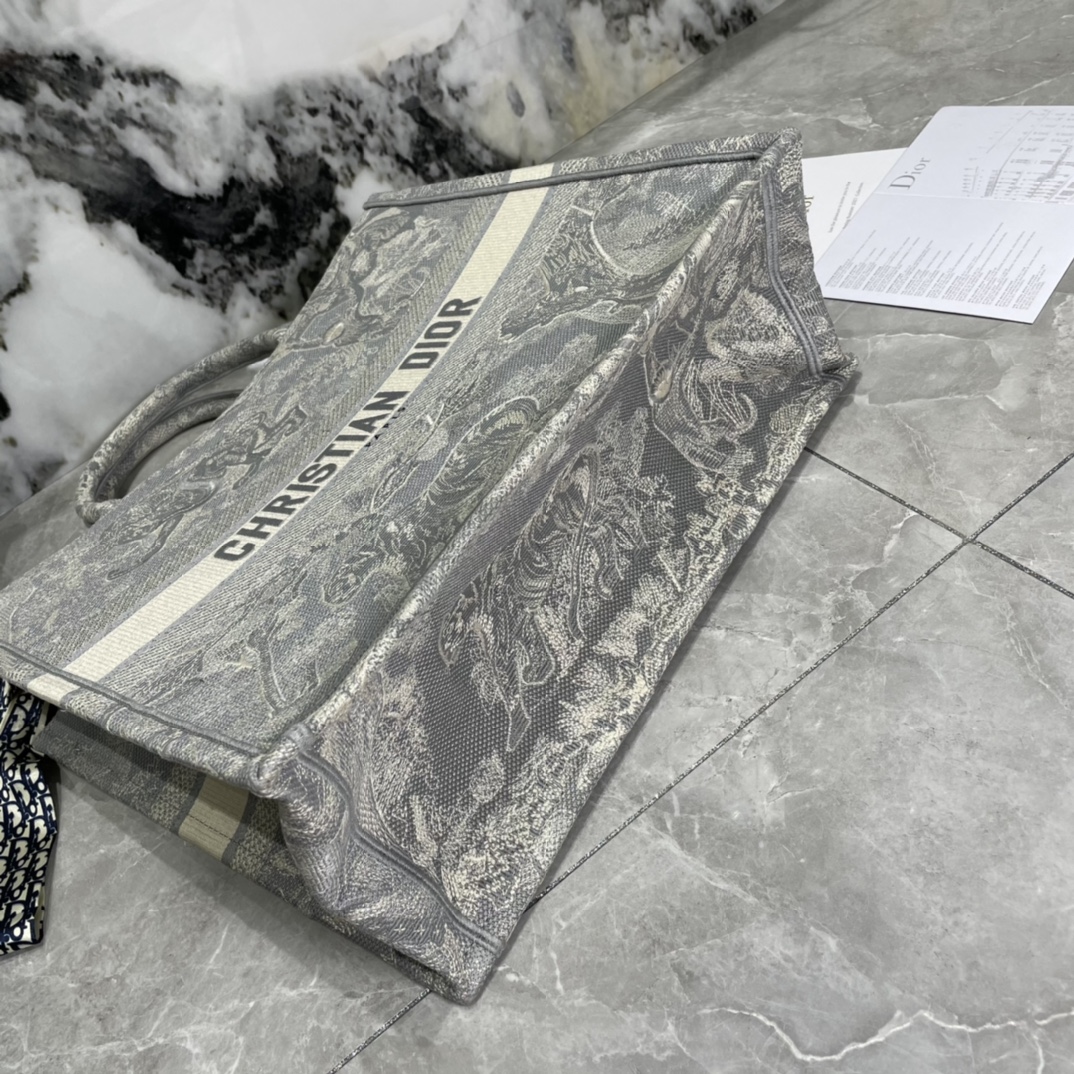 10A + top quality Large Dior Book Tote 0175 XB042 42cm