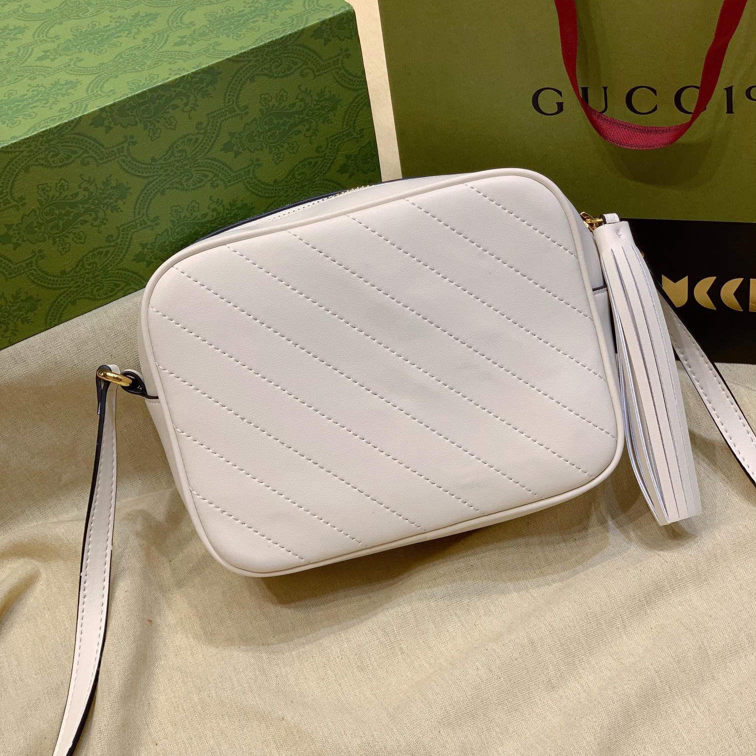 Gucci Blondie Small Camera Bag 742360