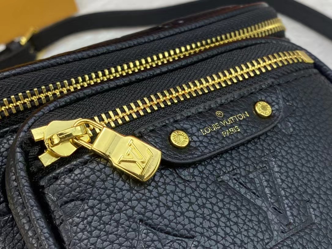 LV Gradient Mini Bumbag M82208 LM011 17cm