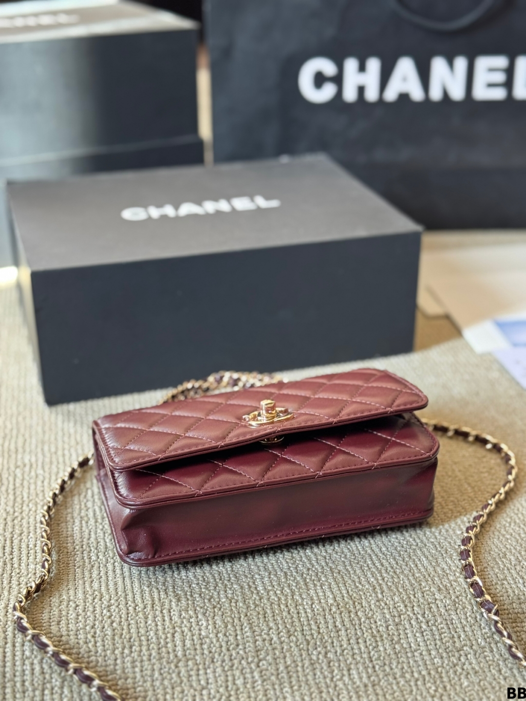 Chanel Shoulder Bag 031 DB061 20cm
