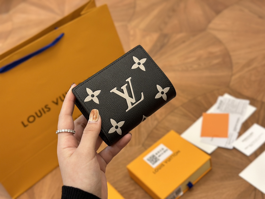 LV Wallet M80152 DB511 11.5cm