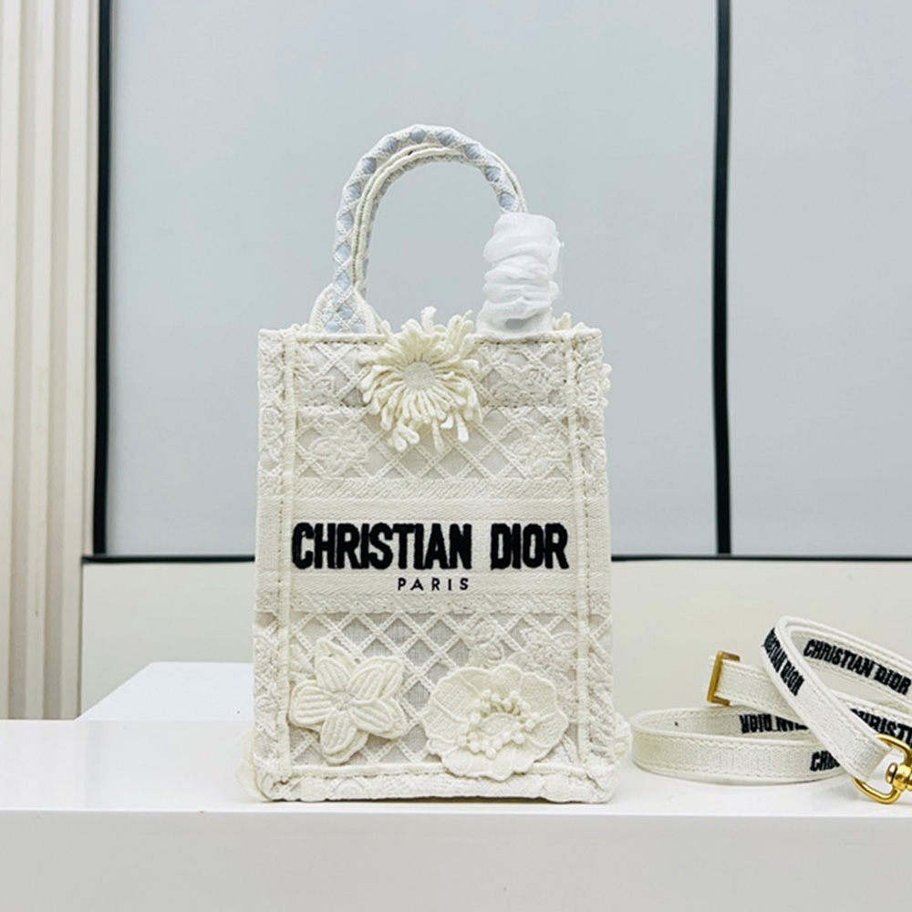 DIOR Book Tote Canva Shandbag (Replica)