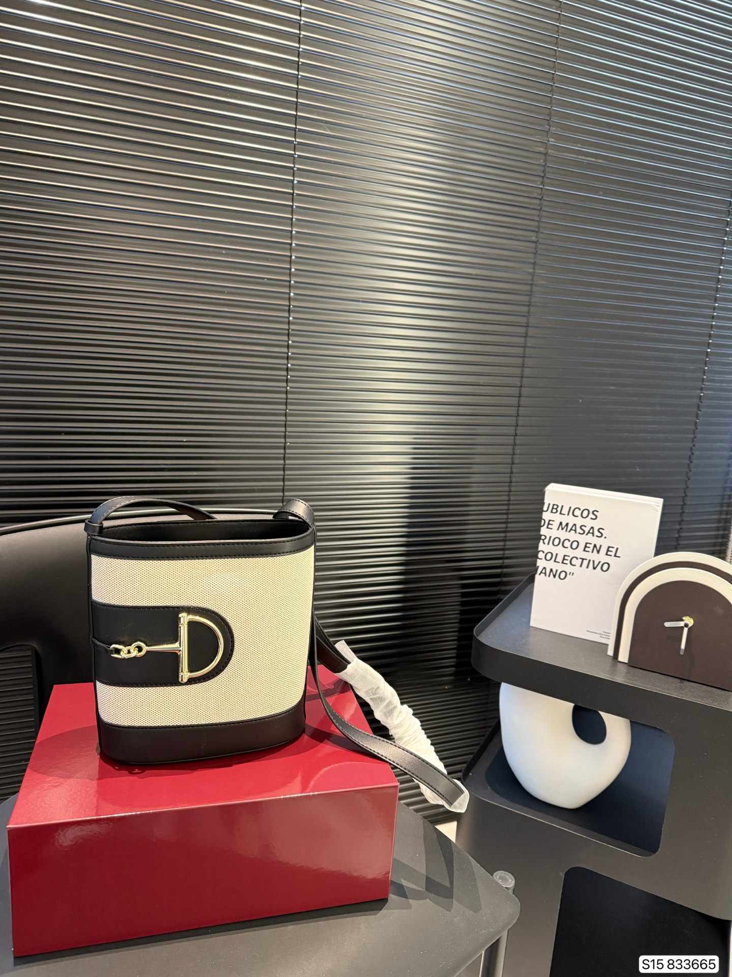 Gucci Bucket HandBag Mini Bucket Bag 833665 DB041 19cm