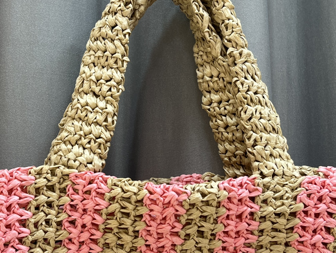 Prada 392 Pink LM051 40cm