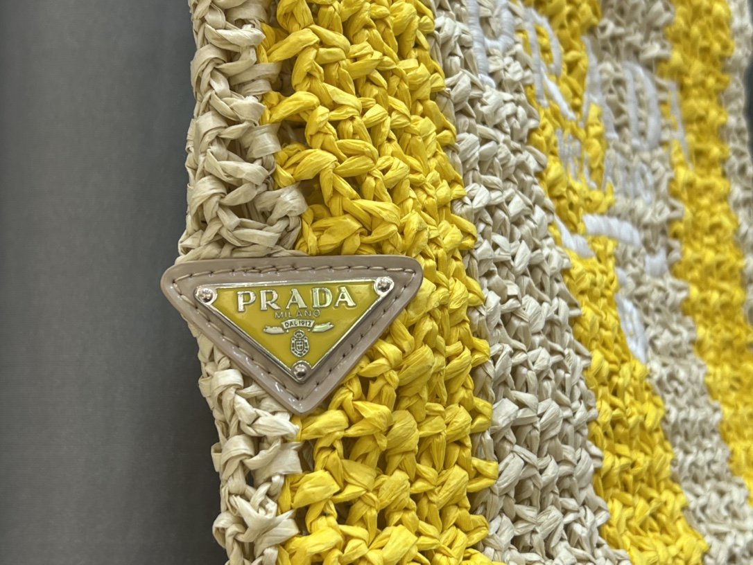 Prada 393 Yellow LM031 24cm