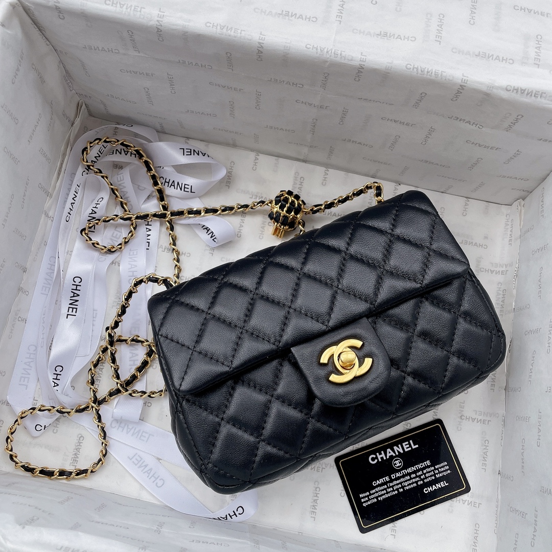 chanel1053largePYD091