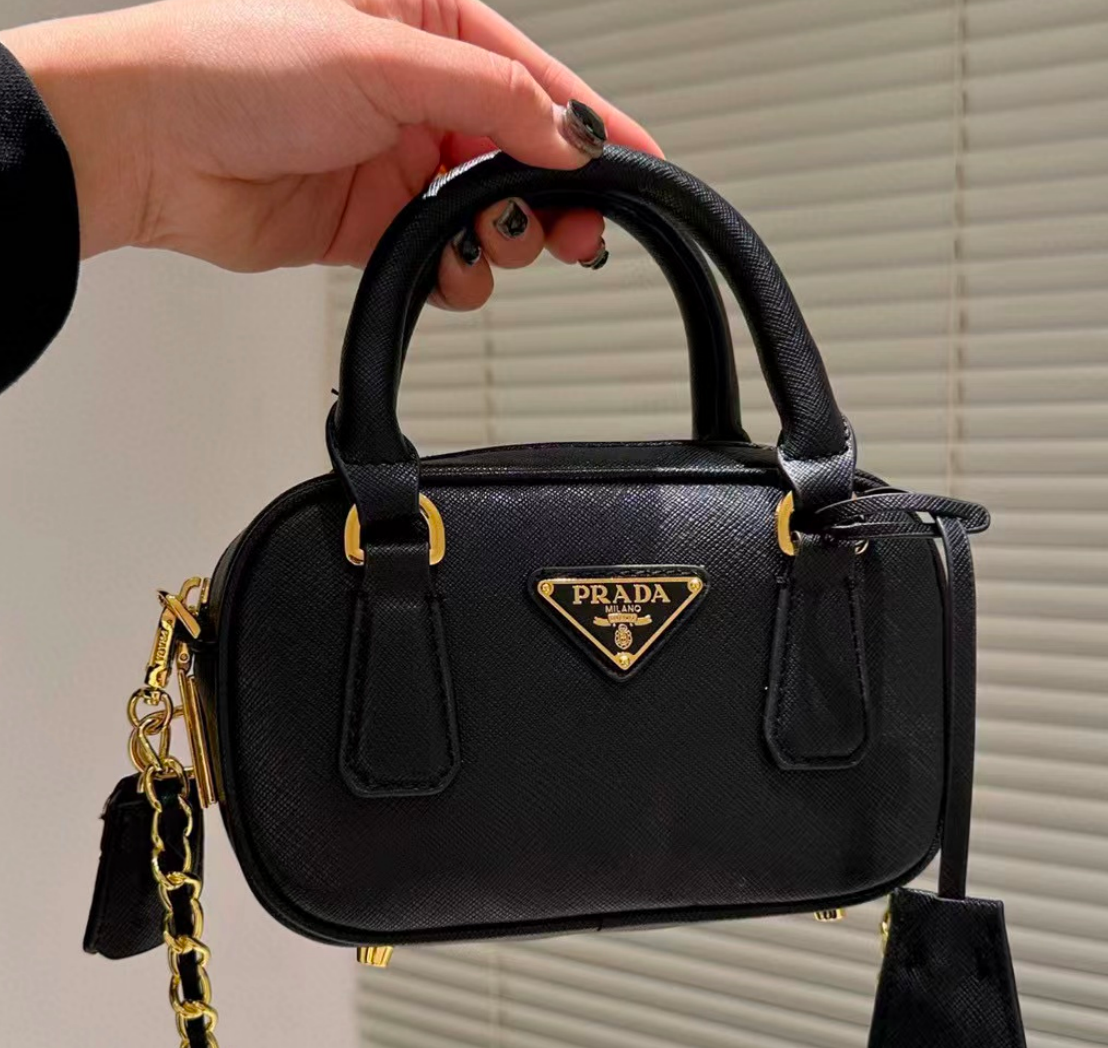 Prada Saffiano Leather Handbag Shoulder Bag（Replica）