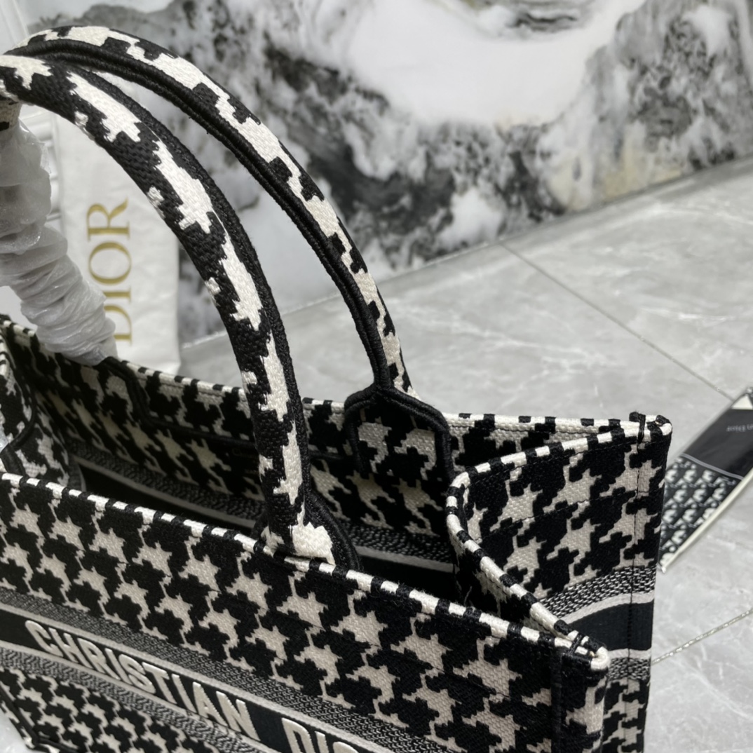 10A + top quality Medium Dior Book Tote 0175 XB022 36cm