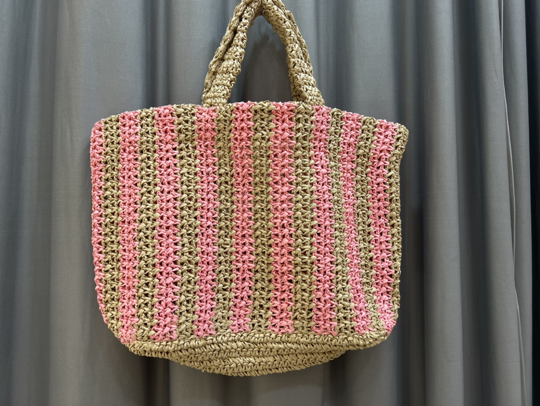 Prada 392 Pink LM051 40cm