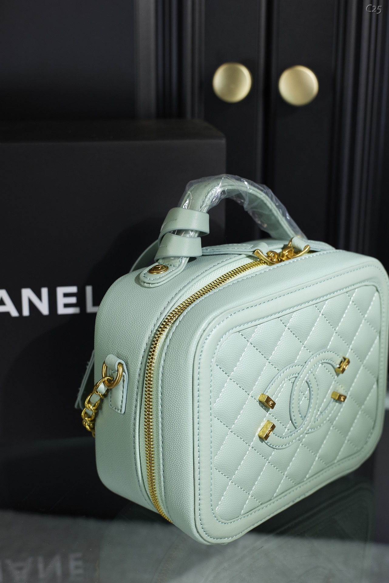 Chanel Case Bag 008 DB571 18cm