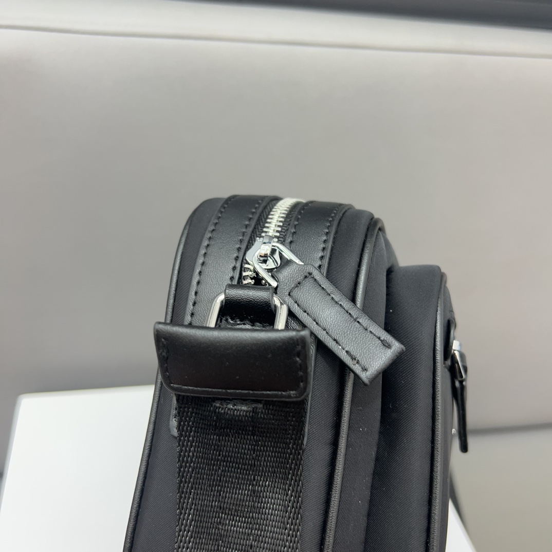 Prada Shoulder Bag 009 DB541 23cm