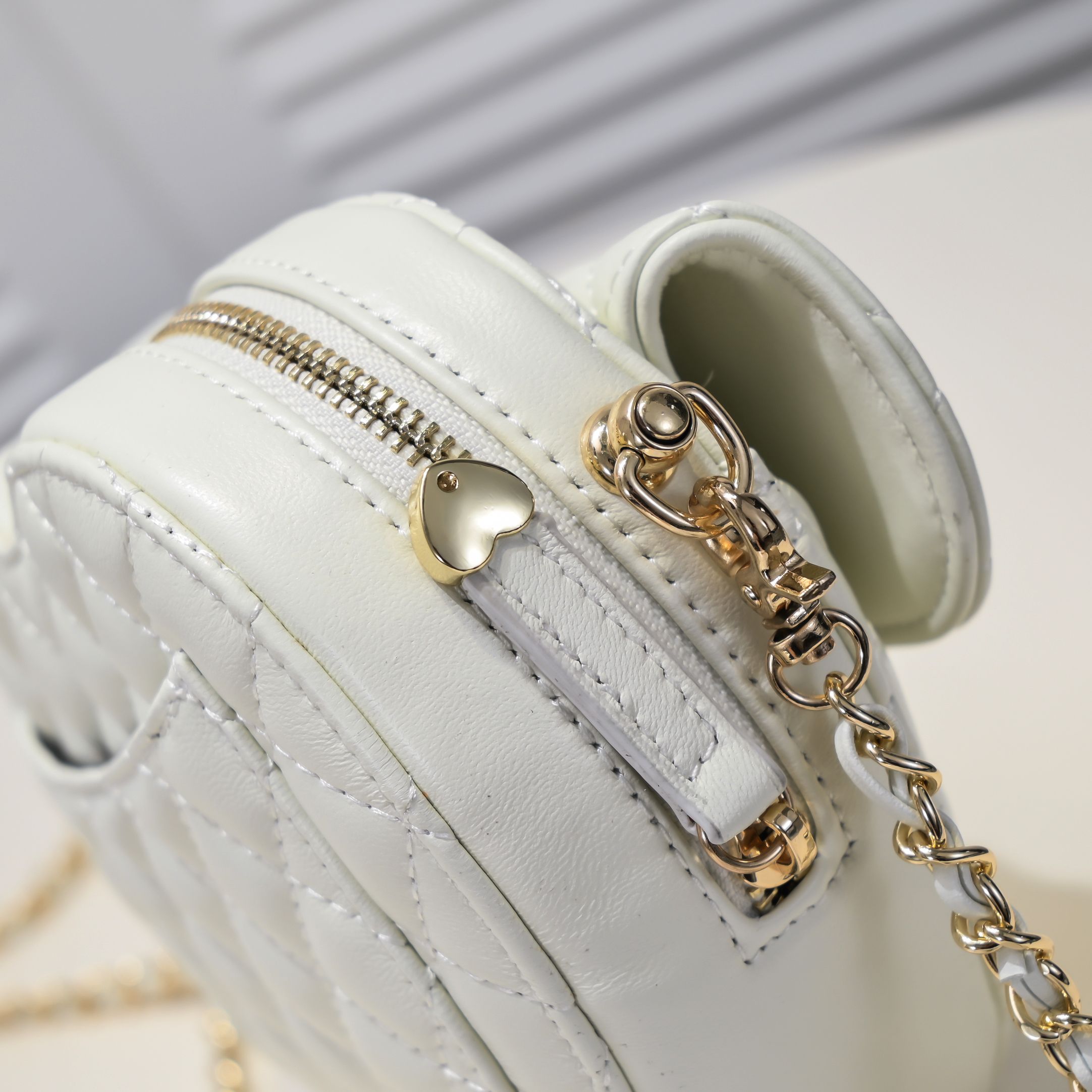 Chanel Peach Pericardium Bag Shoulder Bag Handbag