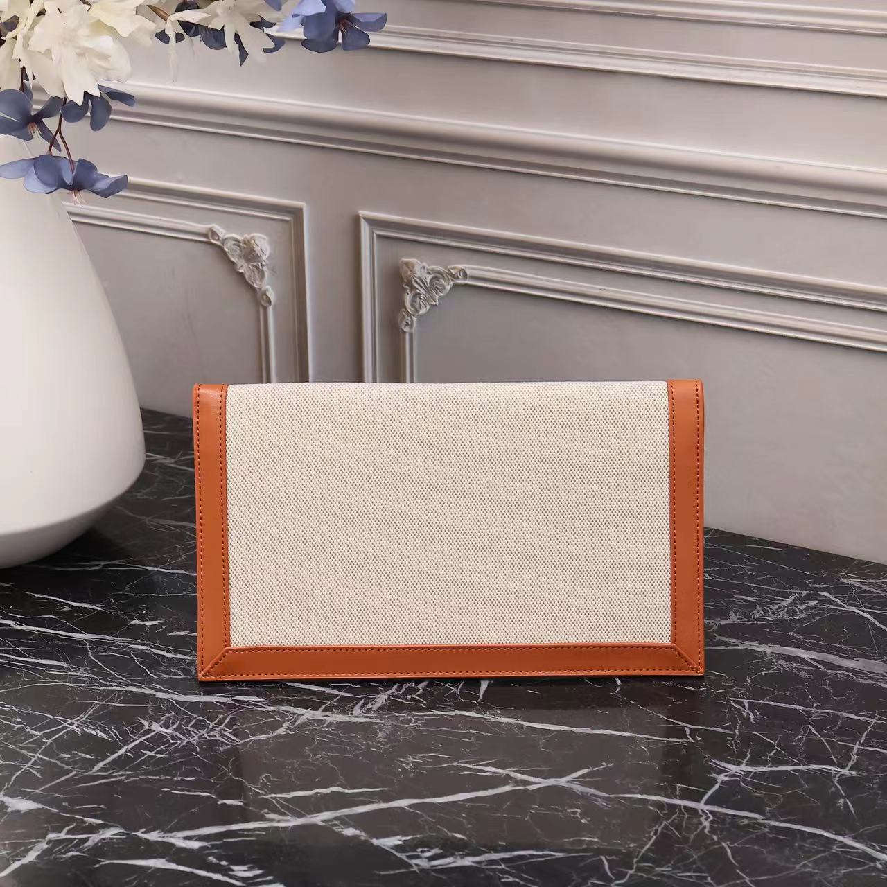 YSL Uptown Clutch 565739 LM031 27cm