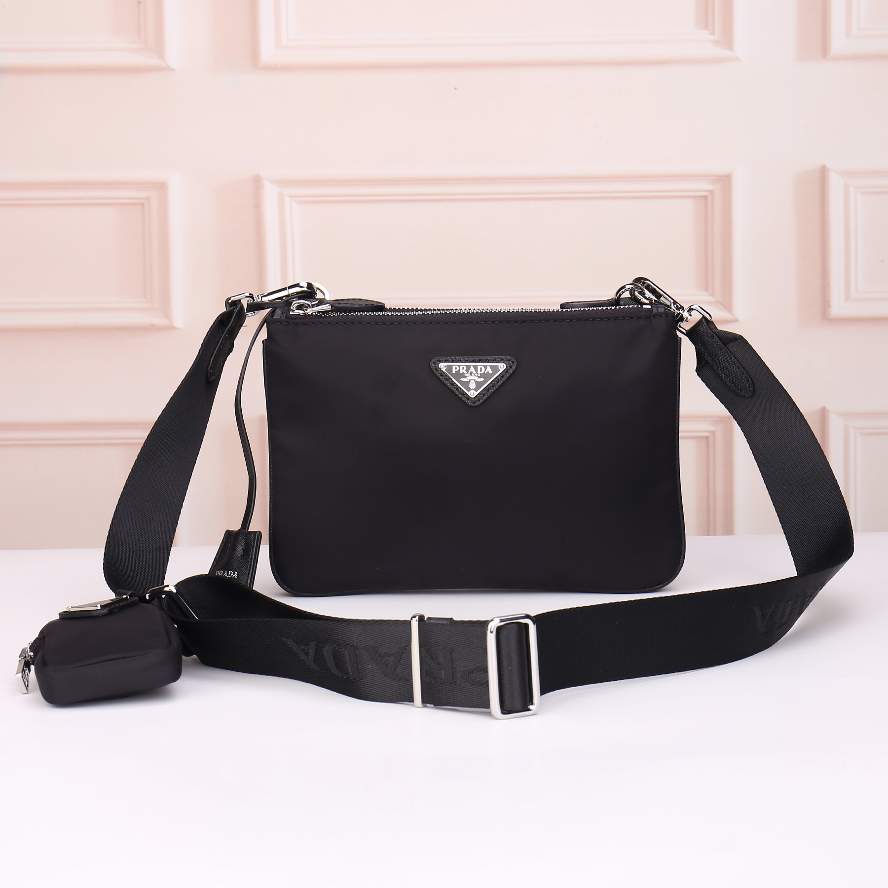Prada Shoulder Bag 1046 TS541 24cm