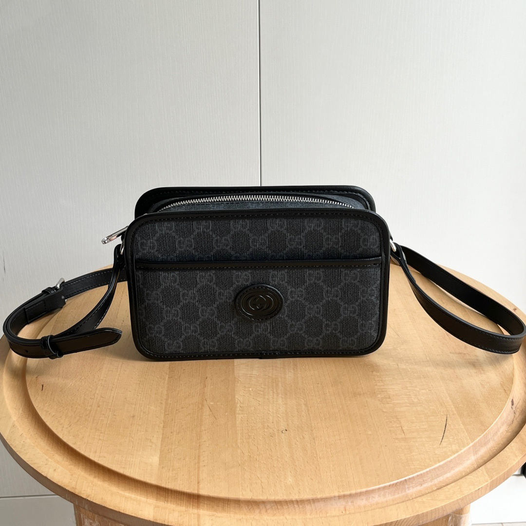 Gucci Shoulder Bag 658572