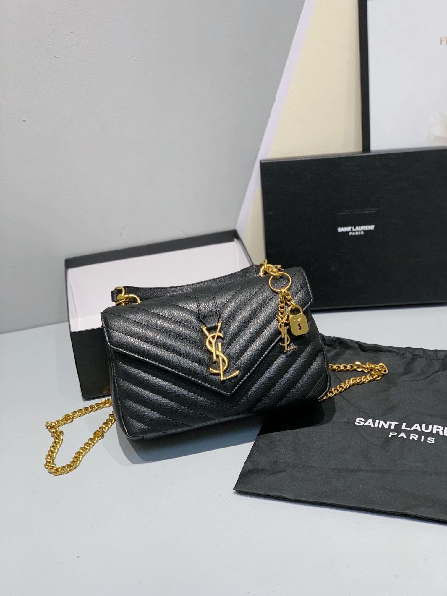 YSL3090LL051 24×15×6 cm