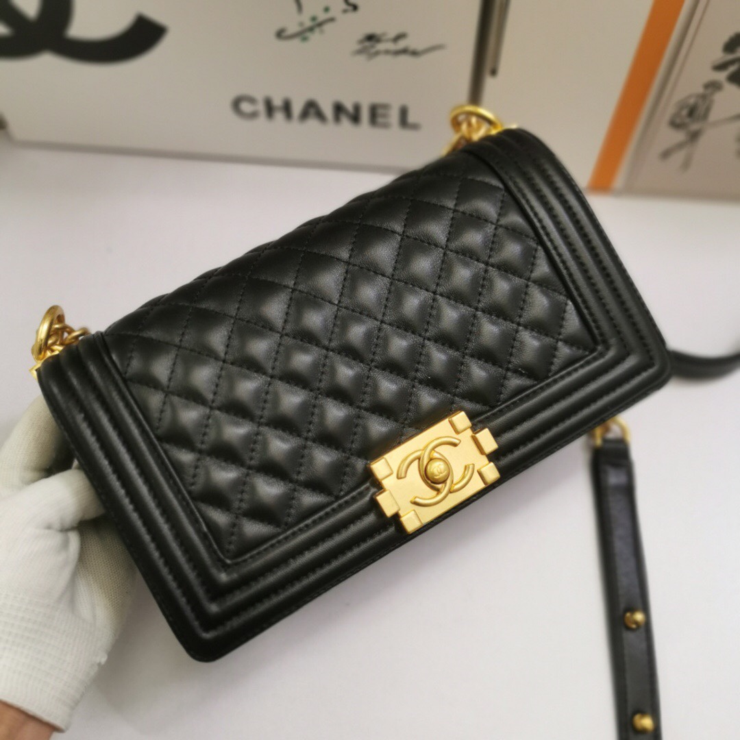 chanel6708PYD042