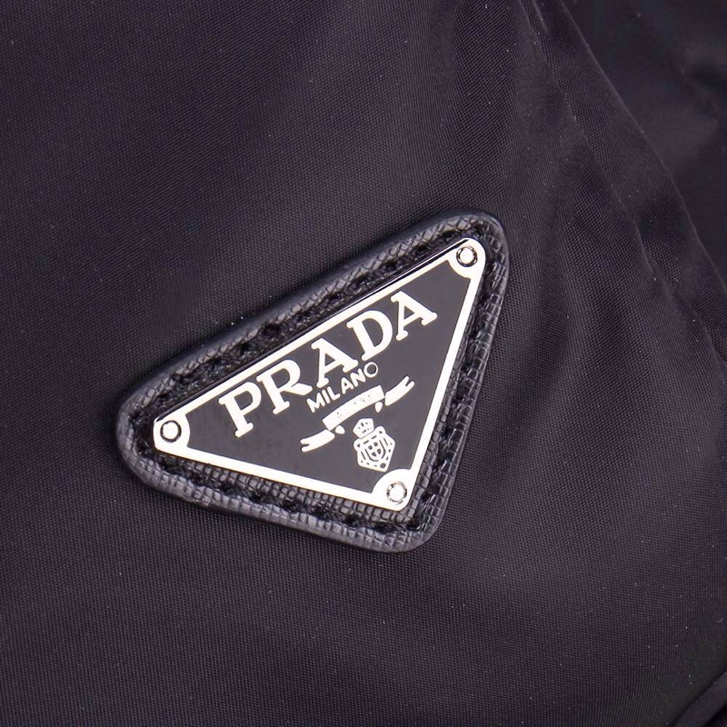 Prada135HMF071  28*42*18 cm