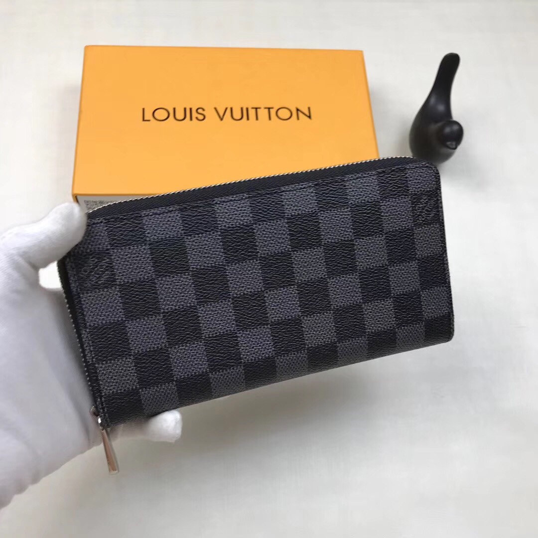 Louis Vuitton ZIPPY WALLET 60017  19CM