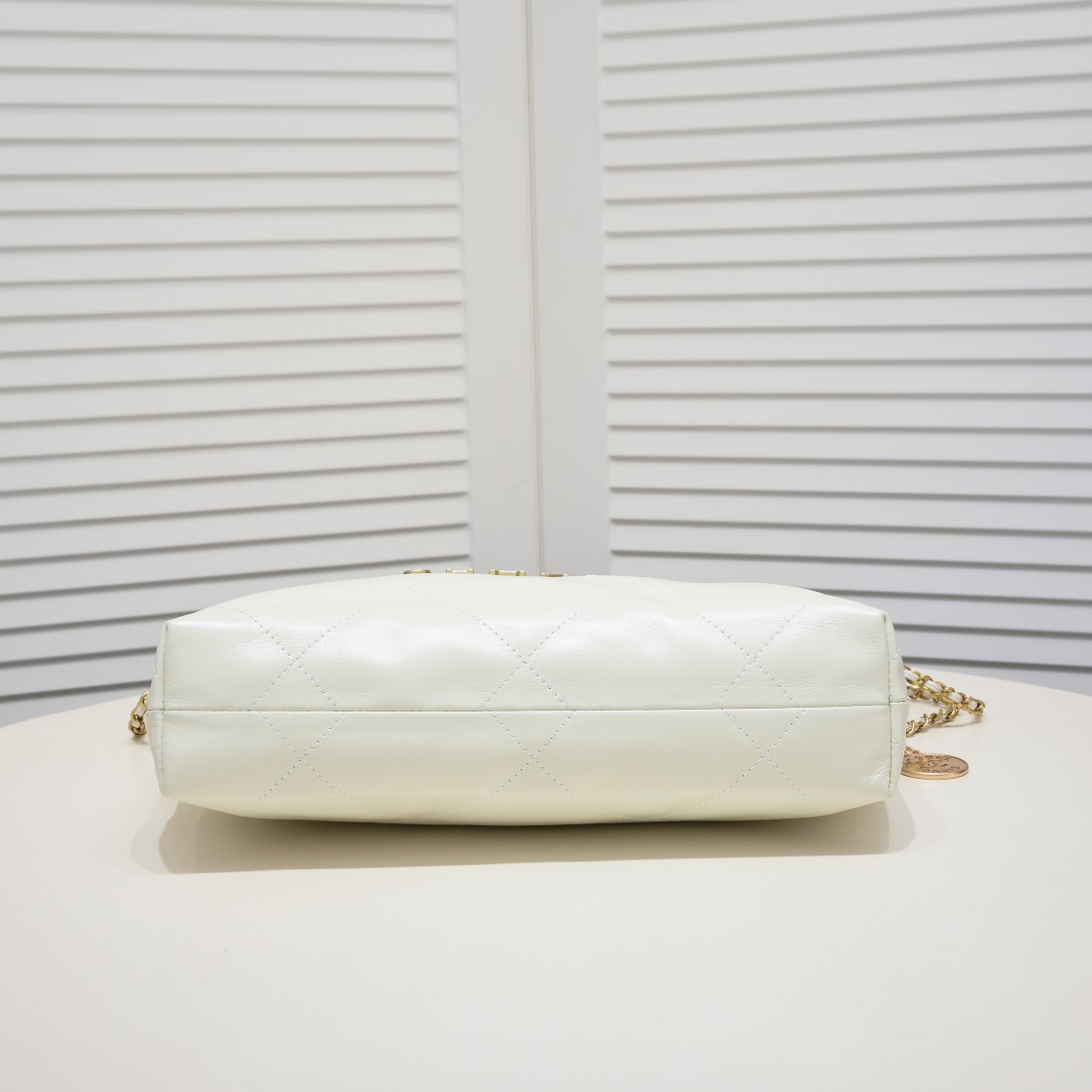 Chanel 22 Bag Pearl Bag Shoulder Bag Handbag